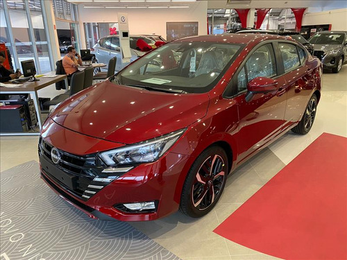 Nissan Versa 1.6 Exclusive Flex Aut.