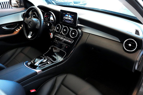 Mercedes-benz C 180 1.6 Cgi Flex Avantgarde 7g-tronic