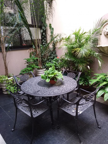 Casa En Venta En Boedo: Espacio, Comodidad Y Estilo