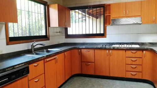 Imagen 5 de 15 de Livy Ramirez Vende Casa En Cerro Verde Mls #22-16200