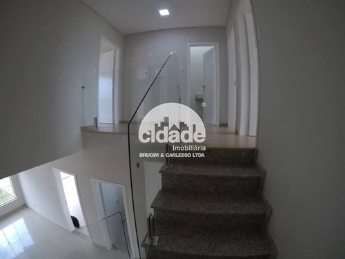 Imagem 12 de 19 de Sobrado À Venda, 2 Quartos, 1 Suíte, 2 Vagas, Verona - Cascavel/pr - 12269