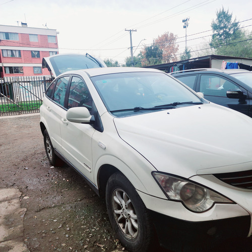 Sangyong Actyon, Atrasada Y Con Detalle