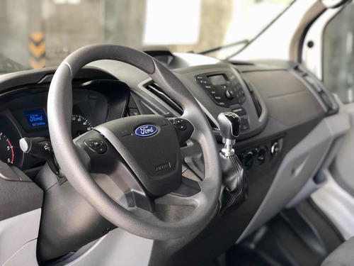 Imagen 7 de 15 de Ford Transit Bus 15 Pax Diesel