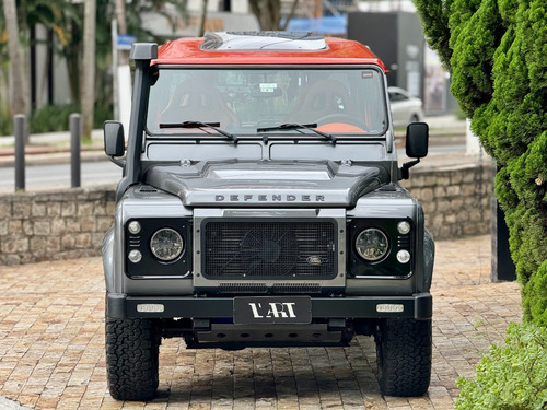 Land Rover Defender 110 S - 2010