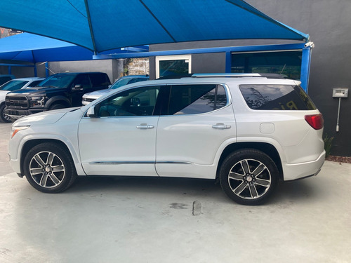 Imagen 1 de 14 de Gmc Acadia 2018 3.6 Denali V6 Piel 7 Pas. 4x4 At