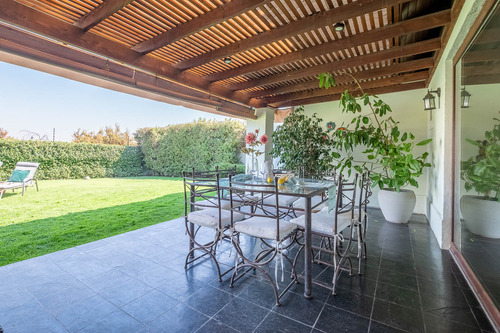 Condominio Familiar, Colegios Cerca Y Gran Plusvalía