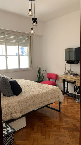 Departamento En Venta - 2 Dormitorios 1 Baño - 70mts2 - Monserrat