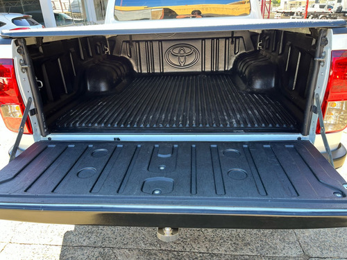 Toyota Hilux 2.8 Tdi Srx Cab. Dupla 4x4 Aut. 4p