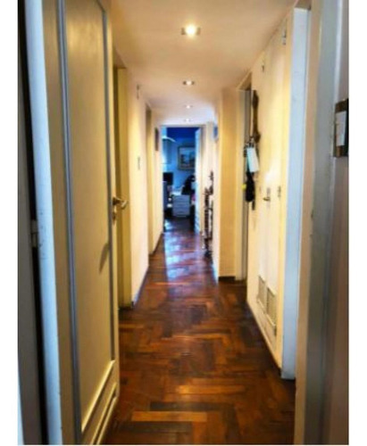 Imagen 2 de 13 de Semipiso De 4 Dormitorios, Cochera, Balcón/patio Y 2 Baños