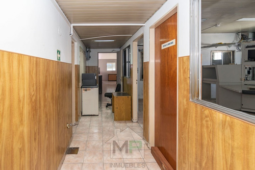 Imagen 4 de 24 de Galpon En Venta En Liniers