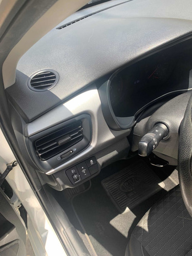 Kia Rio Semifull