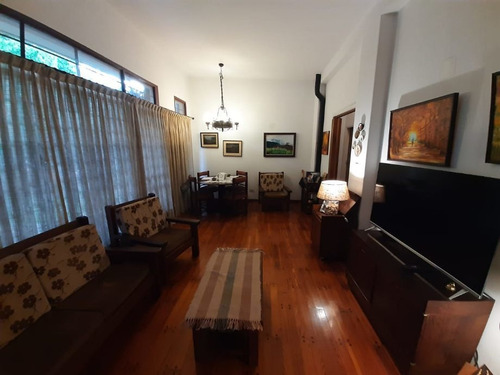 Imagen 5 de 14 de Casa En Venta En Castelar Norte