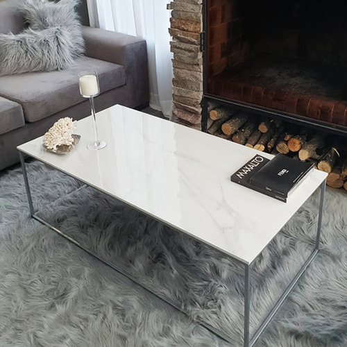 Imagen 5 de 10 de Mesa Ratona Simil Marmol Con Base De Hierro Estilo Minimal