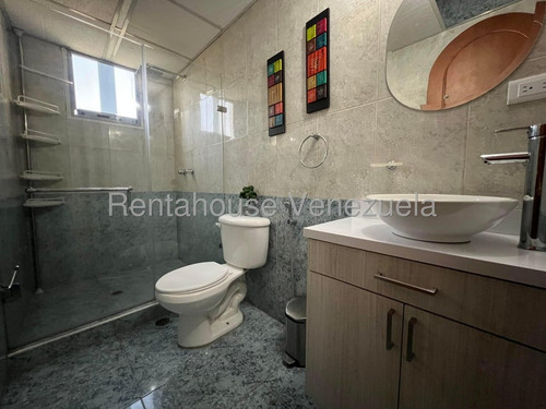 Apartamento En Venta Urb San Isidro Piso Bajo Con Hermosa Vista Conectado A Pozo De Agua Kg:25-22918
