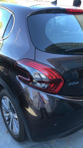 Peugeot 208 1.6 Feline 2017