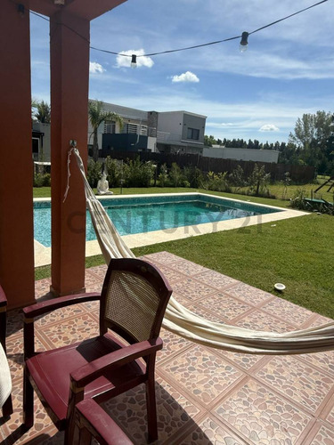 Alquiler Temporario De Casa 4 Ambientes En Barrio Cerrado El Principado