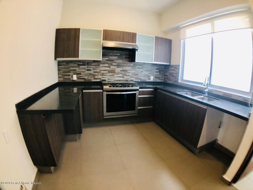 Imagen 1 de 14 de Huixquilucan Hermoso Depar En Venta Villa Florence M.e