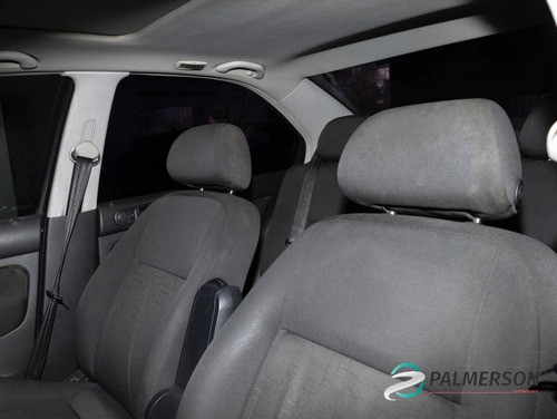 Imagen 11 de 12 de Volkswagen Bora 2010 2.0 Trendline 115cv