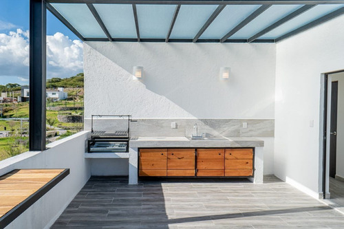 Imagen 13 de 30 de Se Vende Casa En Lomas De Juriquilla, 3 Niveles, Doble Altur