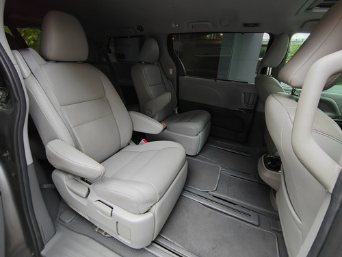 Toyota Sienna 3.5 Xle Piel At