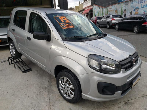 Imagem 4 de 12 de Fiat Uno Attractive 1.0 Fire Flex 8v 5p Manual