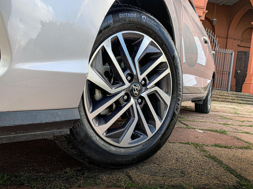 Hyundai HB20 1.6 Premium 5p