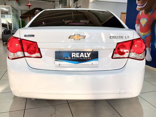Imagem 11 de 14 de Chevrolet Cruze 1.8 Lt 16v Flex 4p Automático