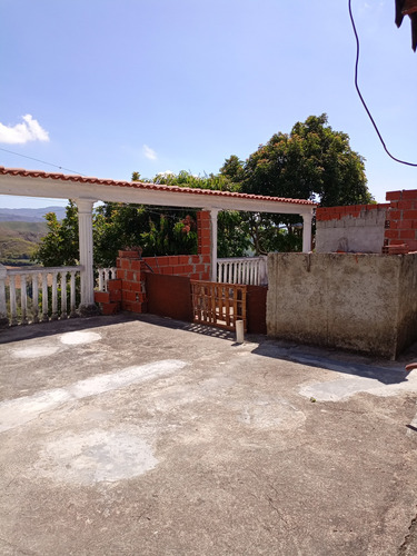 Best House Vende Linda Casa En Rómulo, Los Teques