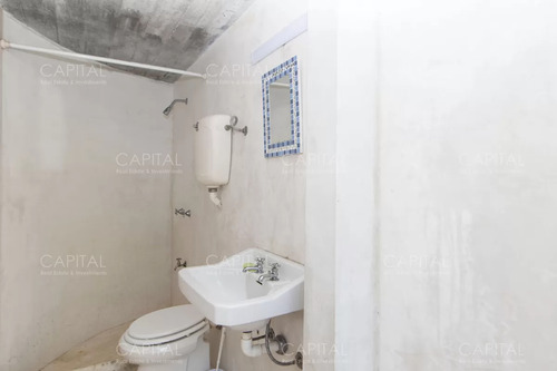 Casa De Construccion Tradicional En Playa Brava, Punta Del Este En Venta