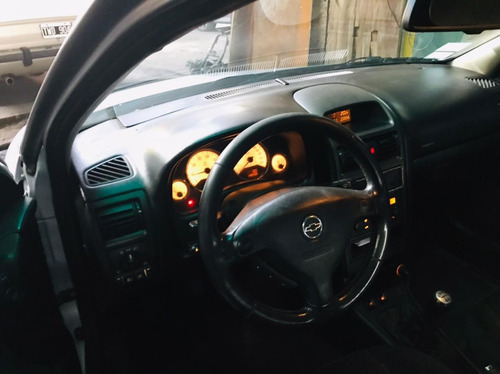 Chevrolet Astra 2.0 Gls 2010