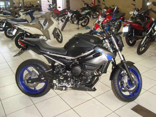 Imagem 6 de 10 de Yamaha Xj6 N Cinza 2015