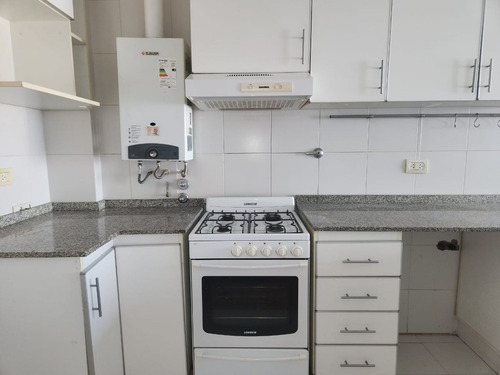 Departameto 2 Ambientes Con Balcon En Alquiler