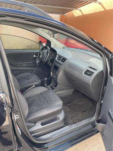 Volkswagen Suran 1.6 Comfortline 101cv 2014