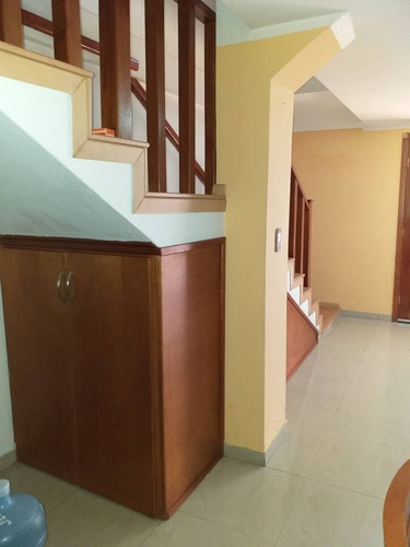 Imagen 12 de 17 de Casa En Venta Remodelada En El Limon 04121990156