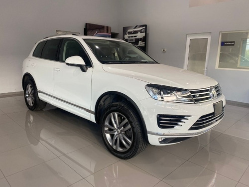 Imagen 3 de 9 de Volkswagen Touareg V8 R Line