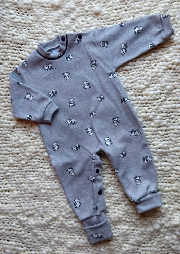 Body Ajuar Osito Bebe Pañalero Enterito Manga Larga Conjunto Gris Talle 2