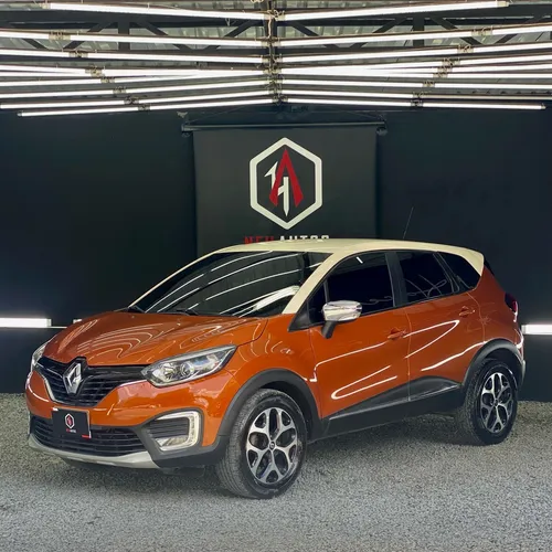 Renault Captur 2.0 Intens Automática