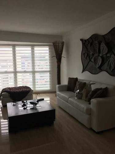 Imagen 3 de 8 de Espectacular Apartamento El Rosal Caracas