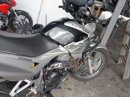 Honda Falcon 400,