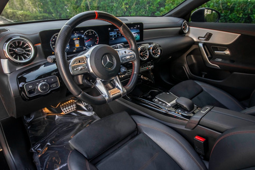 Mercedes-Benz Classe Cla 2.0 Amg 4matic 4p