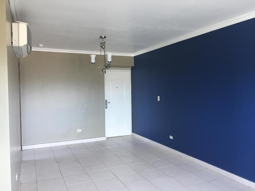 Imagen 5 de 14 de Venta De Apartamento En Green Park, Condado Del Rey 20-9936