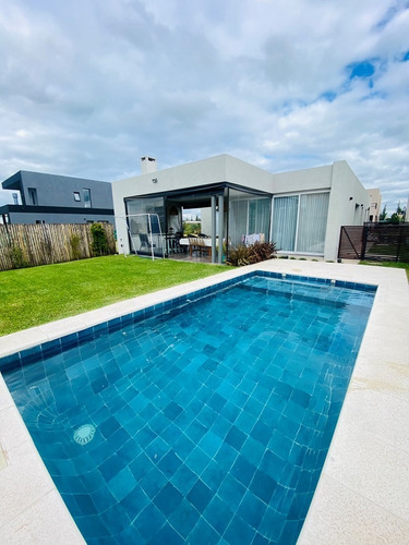 Imagen 25 de 30 de Casa En Venta Ubicado En Vila Marina I, Villanueva, Tigre