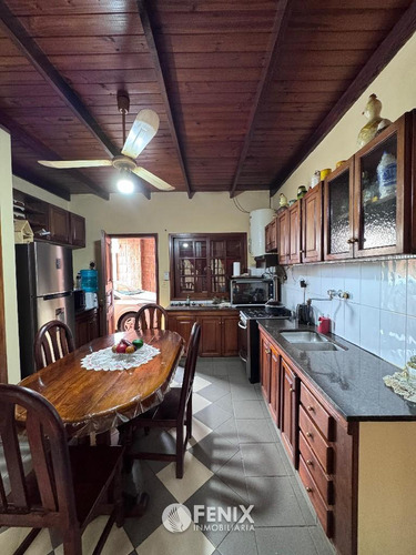 Cf1185 - Casa En Venta Z/ Av. Lavalle Y Juan Queirel