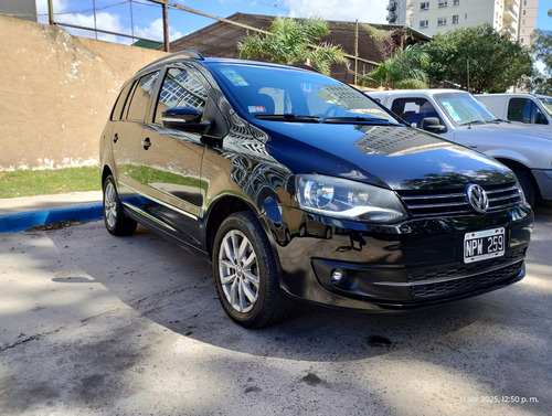Volkswagen Suran 1.6 Imotion Highline