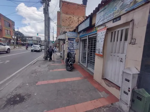 Casa Comercial Con Vivienda
