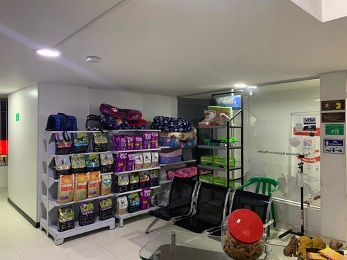Clínica Veterinaria En Venta
