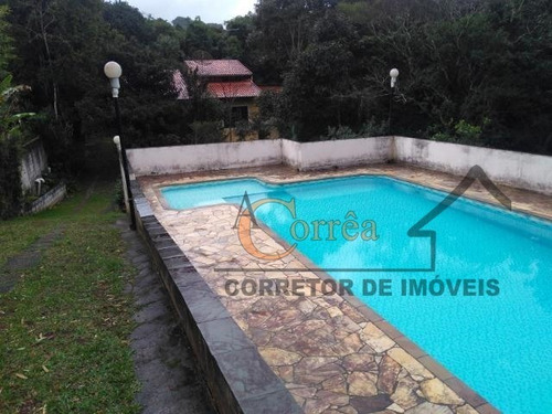 Chácara Toda Murada Com Porteira Fechada