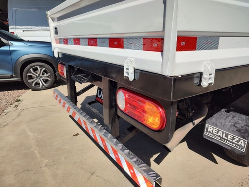 Imagem 12 de 15 de Hr 2.5 Hd 4x2 Pick Up Ano 2016/2017