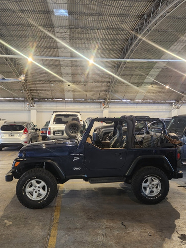 Jeep Wrangler 4.0 Soft Top