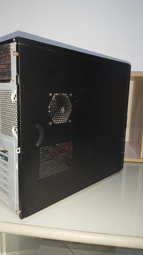 Pc (intel Core I7, 4 Gb Ram, 500 Gb Hd E Amd Radeon R5 200)